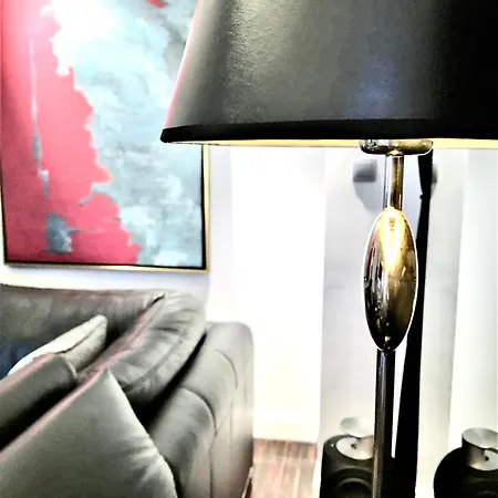 Luxury Mondrian Market Square Iii Aparthotel Warsaw