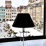 Luxury Mondrian Market Square Iii 4*