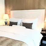 Апарт-отель Luxury Mondrian Market Square Iii Варшава