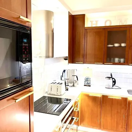 Apartmanhotel Luxury Mondrian Market Square Iii