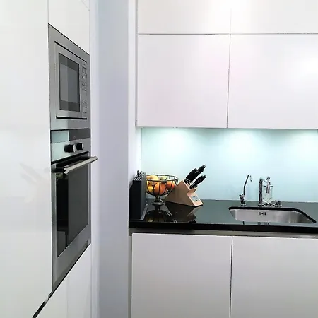 Apartmanhotel Luxury Mondrian Market Square Iii *